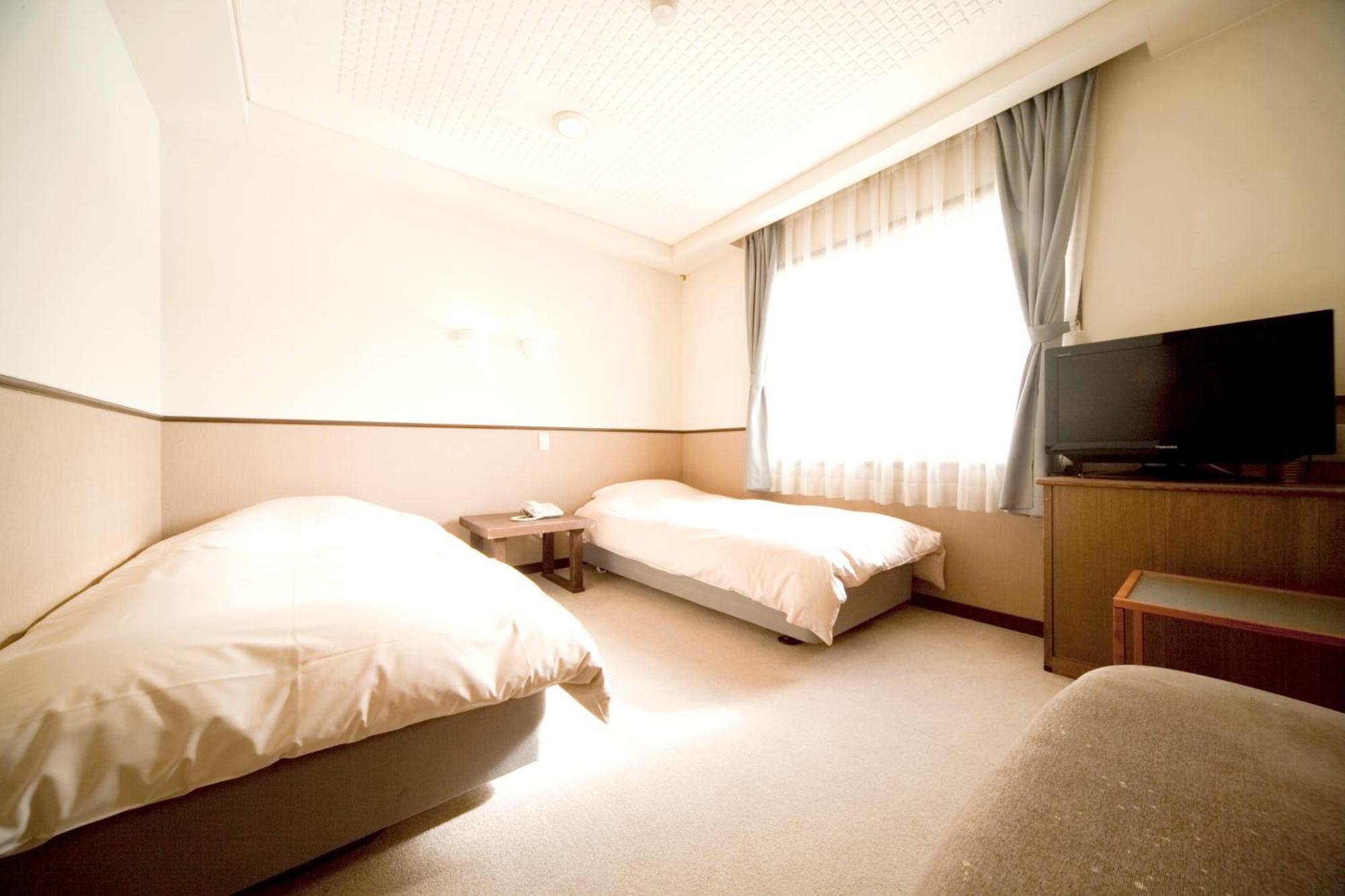 Bed and Breakfast Poetical à Matsumoto Extérieur photo